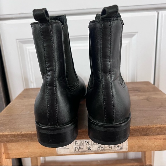 Thursday Boot Co Women's Black Leather Handmade Duchess Chelsea Boots Size 8 - Picture 3 of 9
